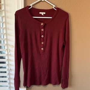 🥳 7/$10!! Maurices Maroon  Knit Top - size MD